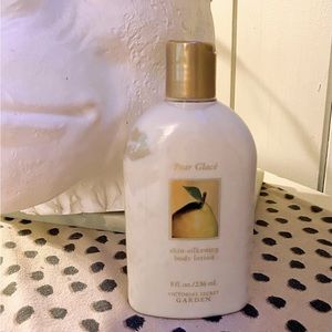 RARE Vintage Victoria’s Secret Skin Silkening Lotion in Pear Glace